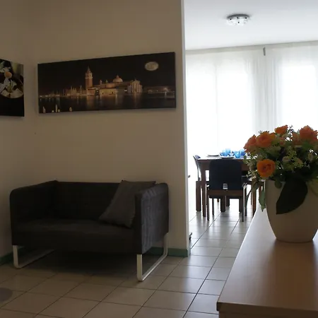 Aquamarina Apartment