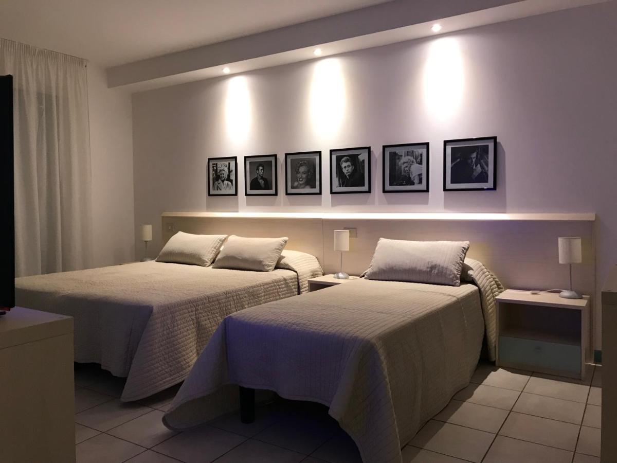 Aquamarina Apartment